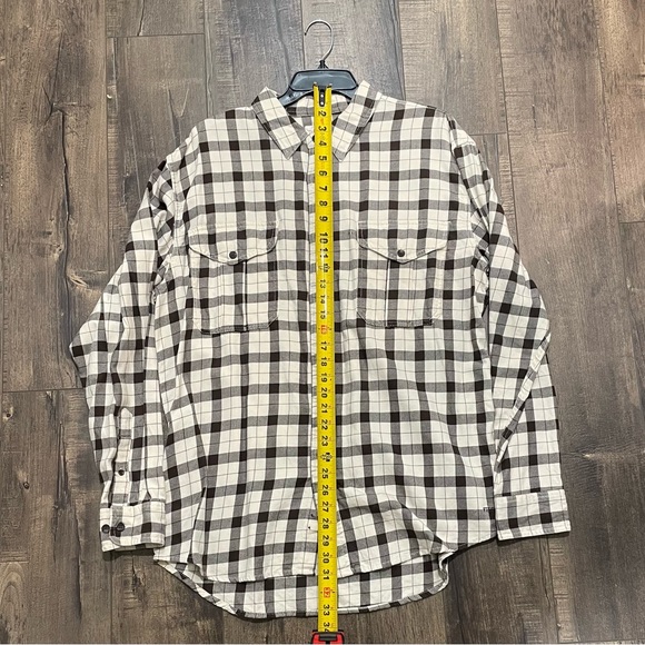 Filson Button Up - Picture 2 of 3